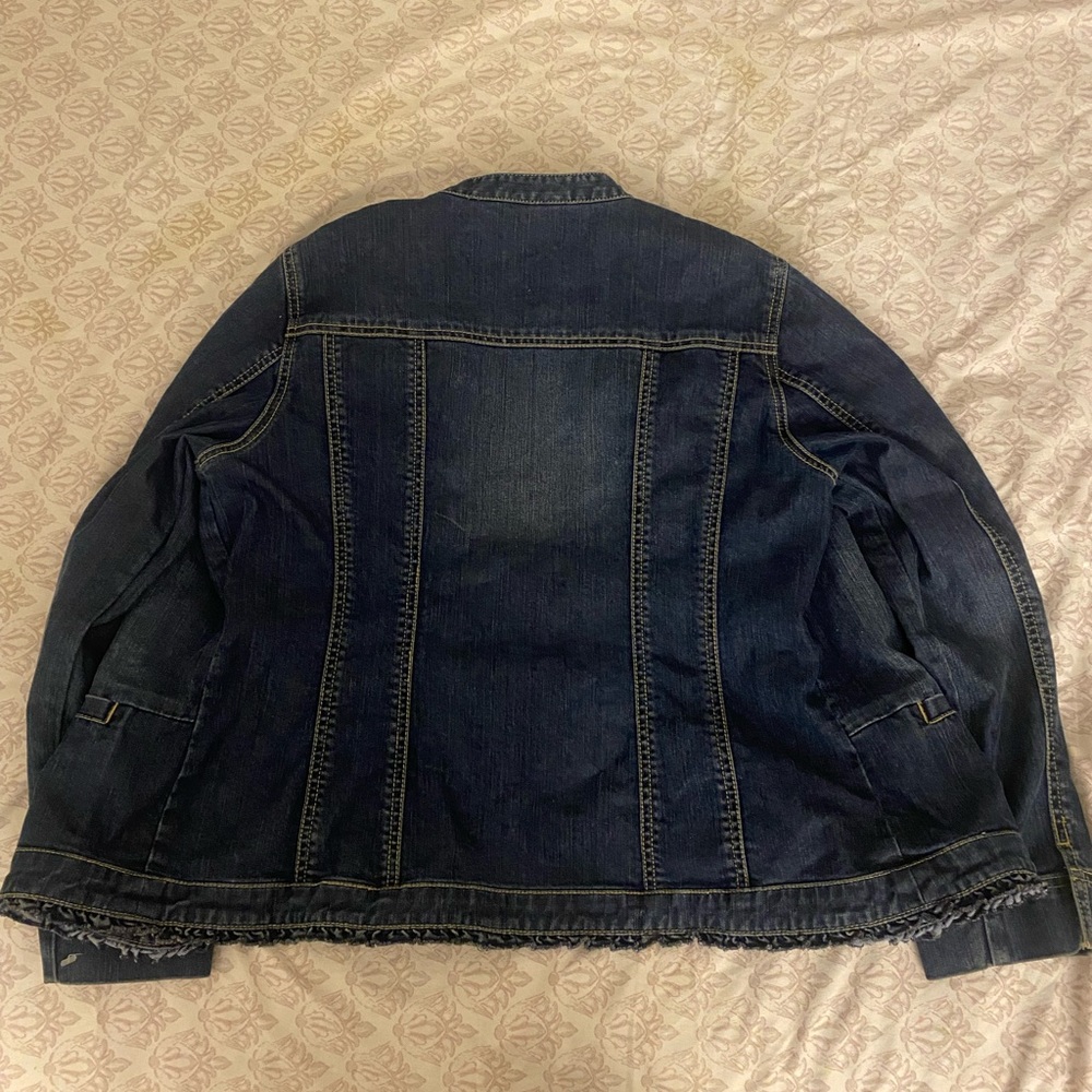 Jean Jacket - Picture 3 of 4